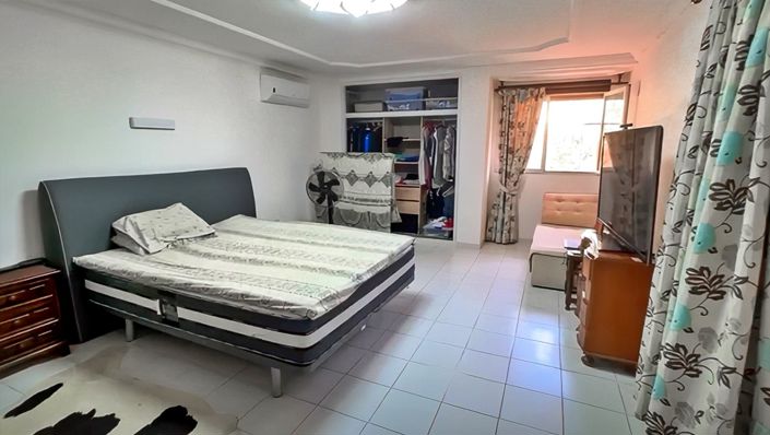 Image No.30-4 Bed Villa for sale