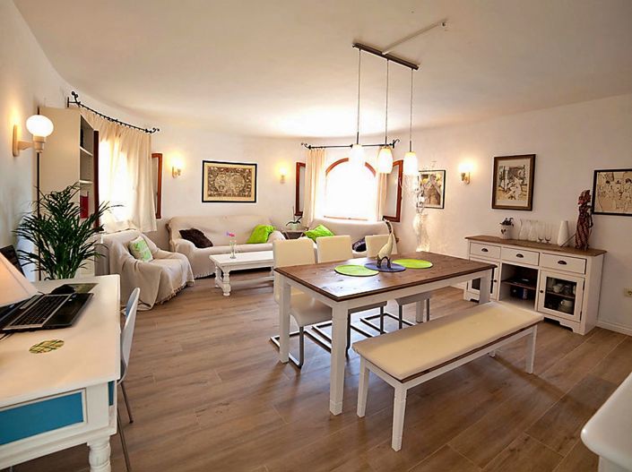 Image No.12-5 Bed Villa for sale