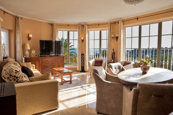 Image No.3-5 Bed Villa for sale