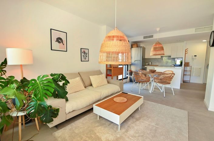 Image No.18-2 Bed Apartment for sale