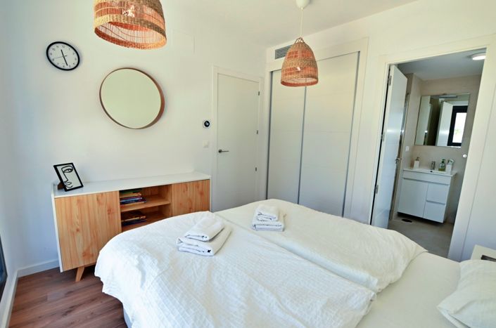 Image No.22-2 Bed Apartment for sale