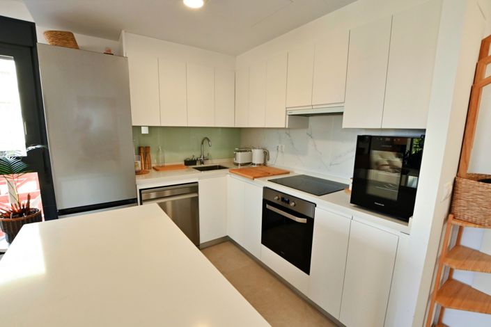 Image No.5-2 Bed Apartment for sale