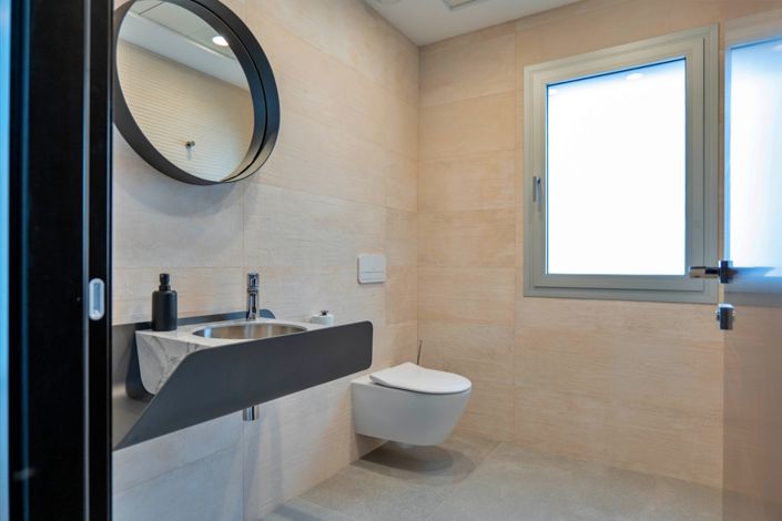 Image No.14-4 Bed Villa for sale
