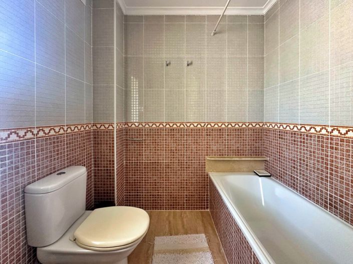 Image No.14-3 Bed Villa for sale