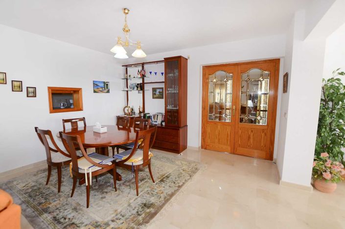 Image No.19-7 Bed Villa for sale