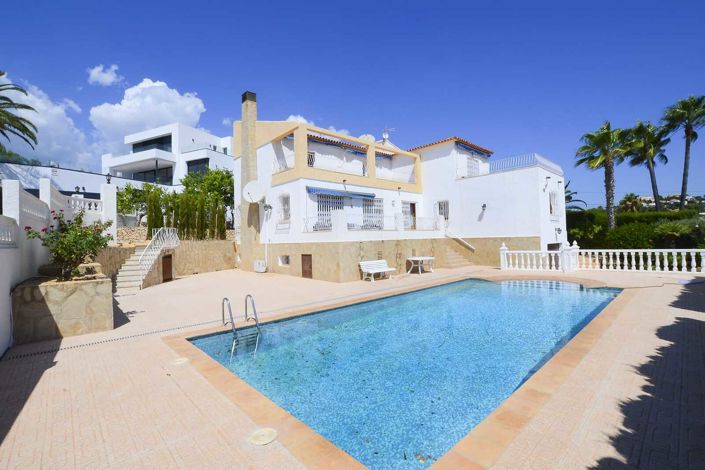 Image No.2-7 Bed Villa for sale