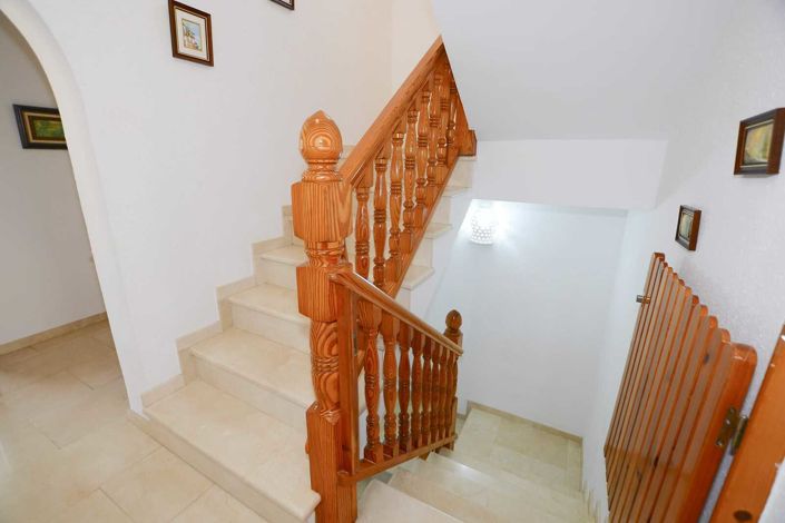 Image No.27-7 Bed Villa for sale