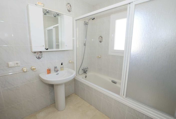Image No.29-7 Bed Villa for sale