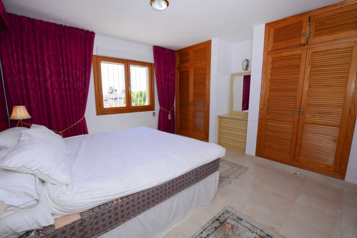 Image No.36-7 Bed Villa for sale