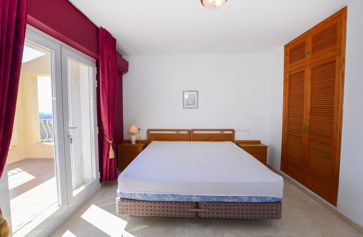 Image No.38-7 Bed Villa for sale