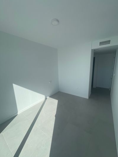 Image No.24-2 Bed Apartment for sale