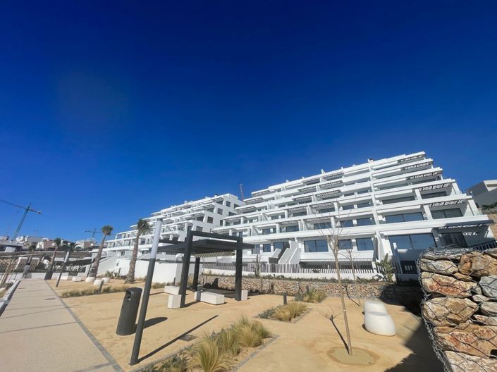 Image No.7-2 Bed Apartment for sale