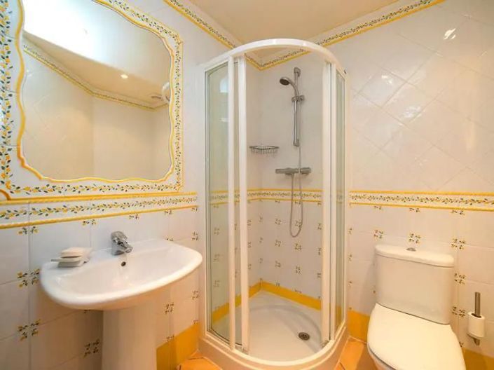 Image No.15-2 Bed Apartment for sale