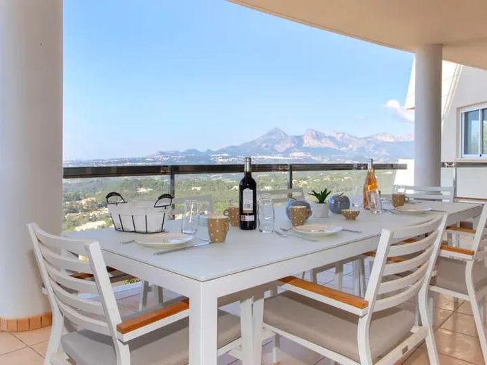 Image No.17-2 Bed Apartment for sale
