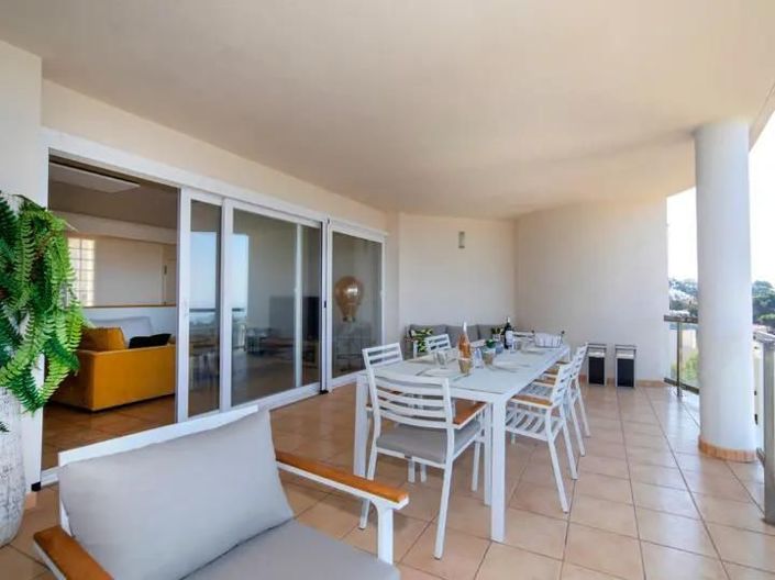 Image No.19-2 Bed Apartment for sale