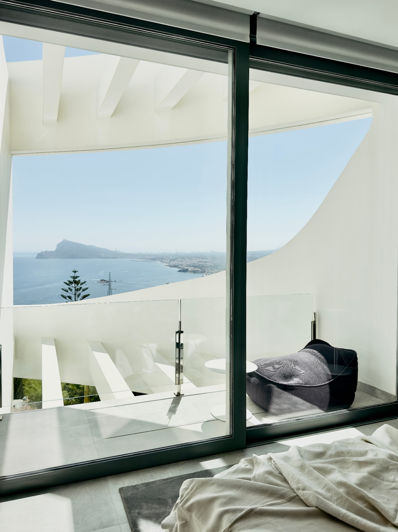Image No.42-5 Bed Villa for sale
