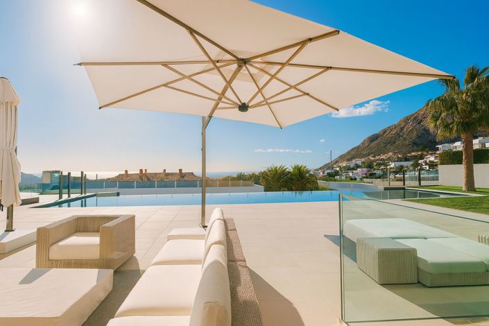Image No.3-3 Bed Villa for sale