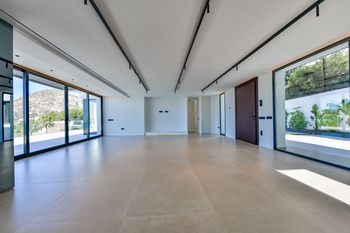 Image No.21-4 Bed Villa for sale