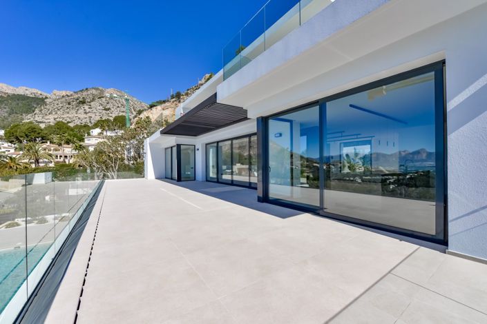 Image No.43-4 Bed Villa for sale