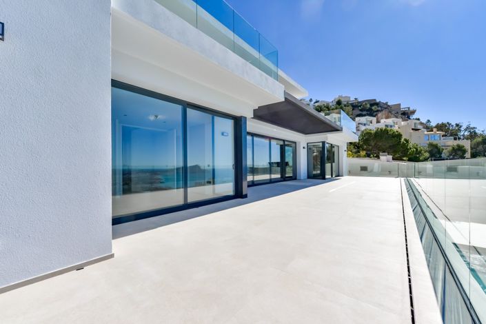 Image No.48-4 Bed Villa for sale