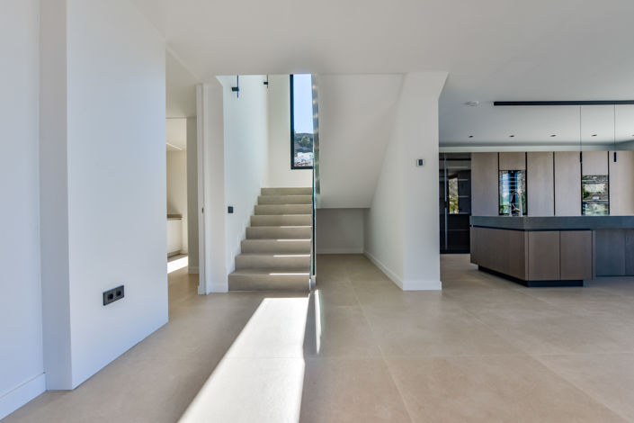 Image No.9-4 Bed Villa for sale