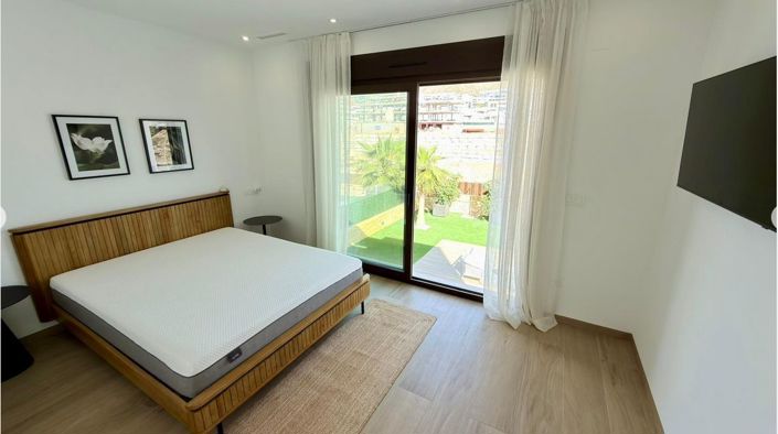 Image No.22-5 Bed Villa for sale