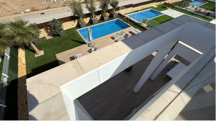Image No.30-5 Bed Villa for sale