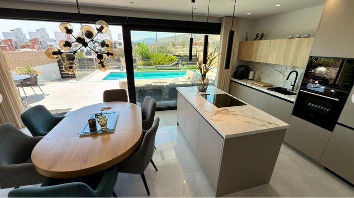 Image No.18-3 Bed Villa for sale