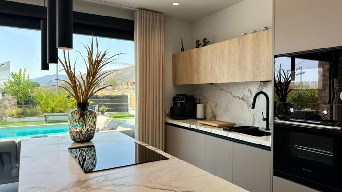 Image No.3-3 Bed Villa for sale