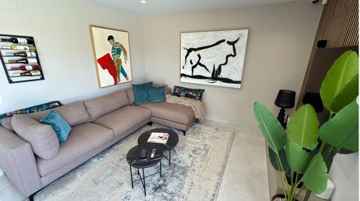 Image No.31-3 Bed Villa for sale