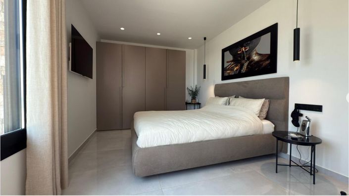 Image No.38-3 Bed Villa for sale