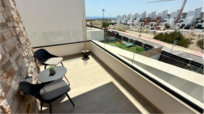 Image No.41-3 Bed Villa for sale