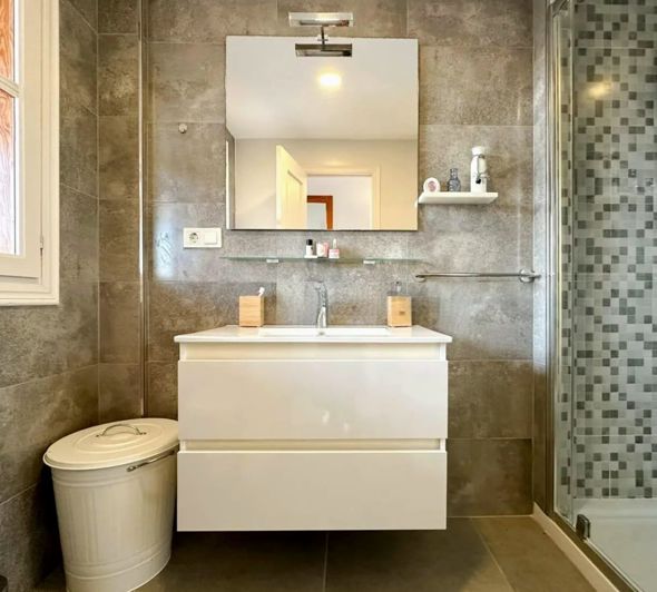 Image No.15-3 Bed Apartment for sale