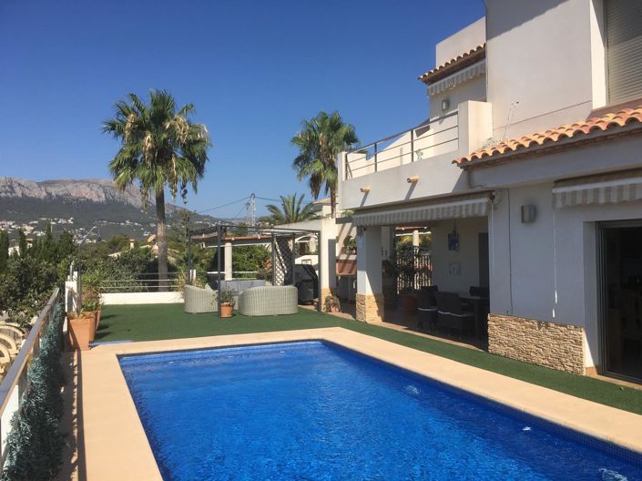 Image No.5-4 Bed Villa for sale