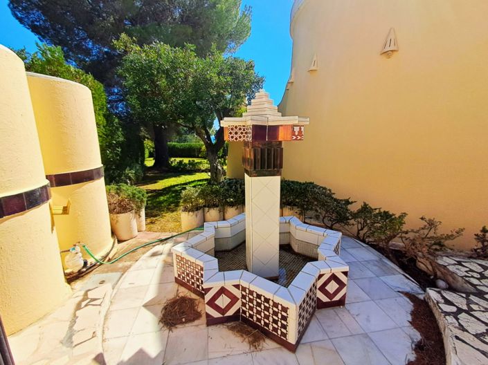 Image No.6-5 Bed Villa for sale