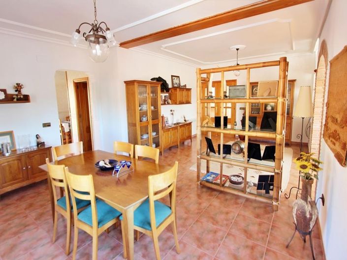 Image No.14-5 Bed Villa for sale