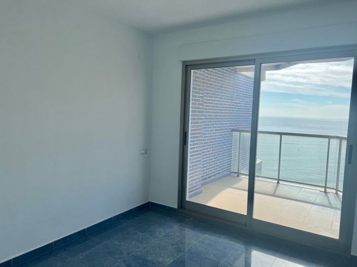 Image No.3-3 Bed Apartment for sale
