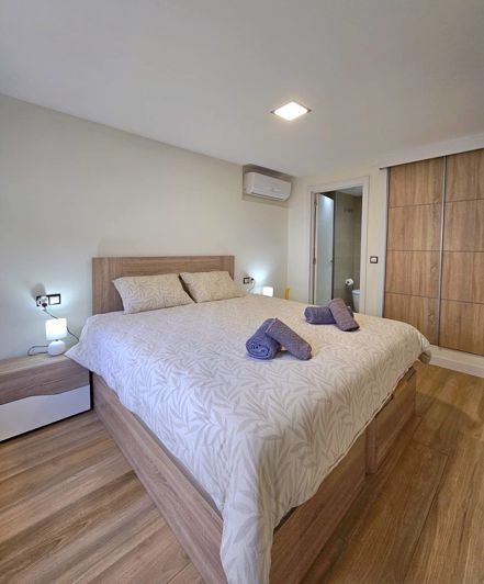 Image No.22-7 Bed Villa for sale