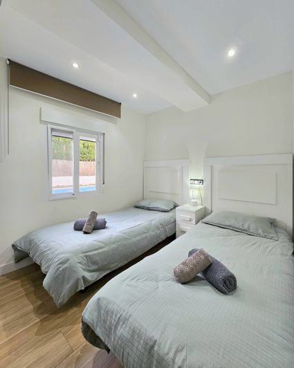 Image No.26-7 Bed Villa for sale