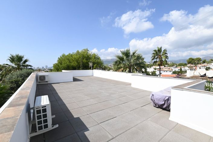 Image No.29-7 Bed Villa for sale