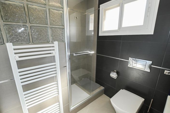 Image No.35-7 Bed Villa for sale