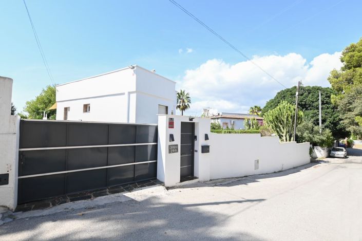 Image No.44-7 Bed Villa for sale