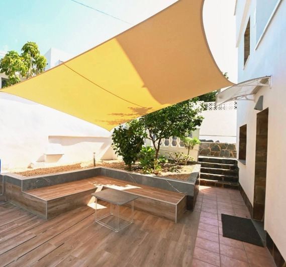Image No.9-7 Bed Villa for sale
