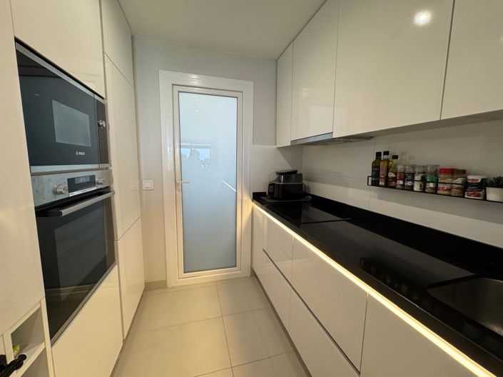 Image No.9-2 Bed Apartment for sale