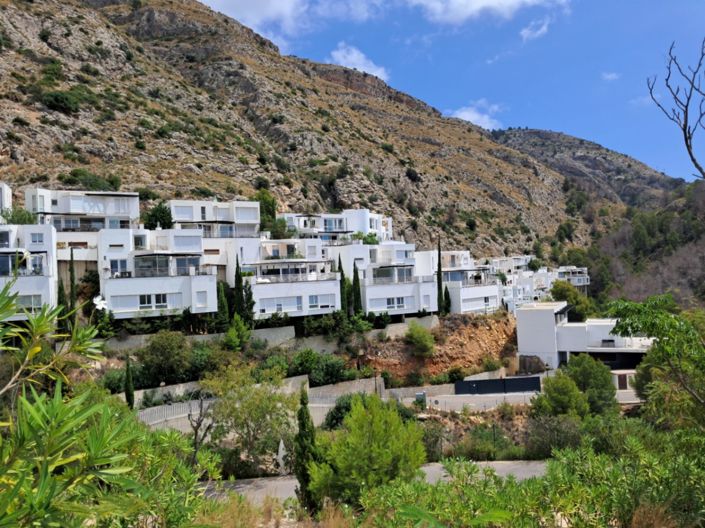 Image No.34-4 Bed Apartment for sale