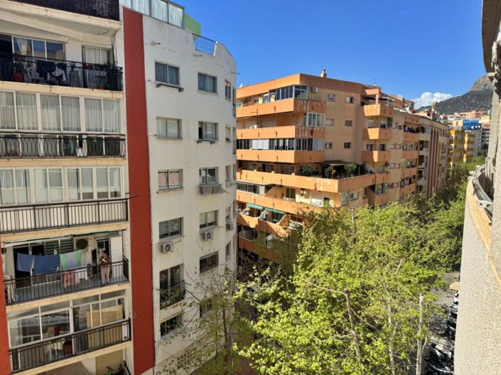 Image No.20-3 Bed Apartment for sale