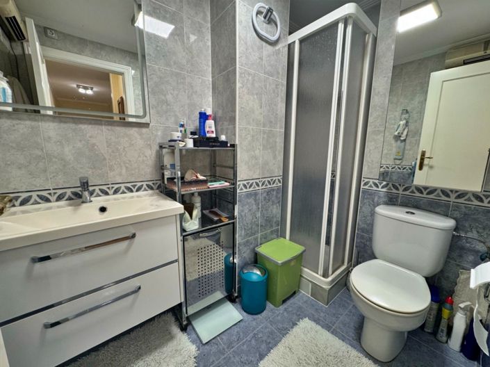 Image No.8-3 Bed Apartment for sale