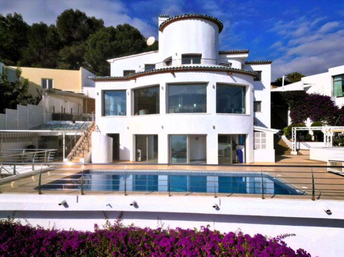 Image No.24-8 Bed Villa for sale