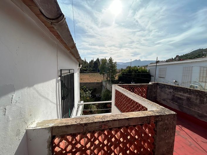 Image No.34-4 Bed Townhouse for sale
