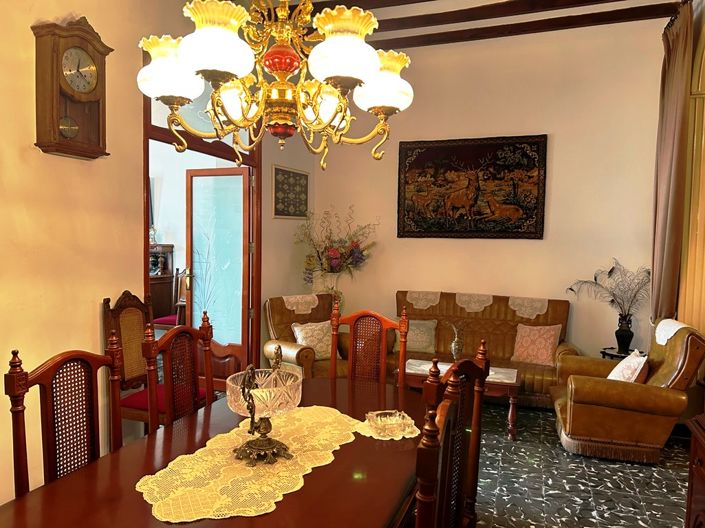 Image No.7-4 Bed Townhouse for sale